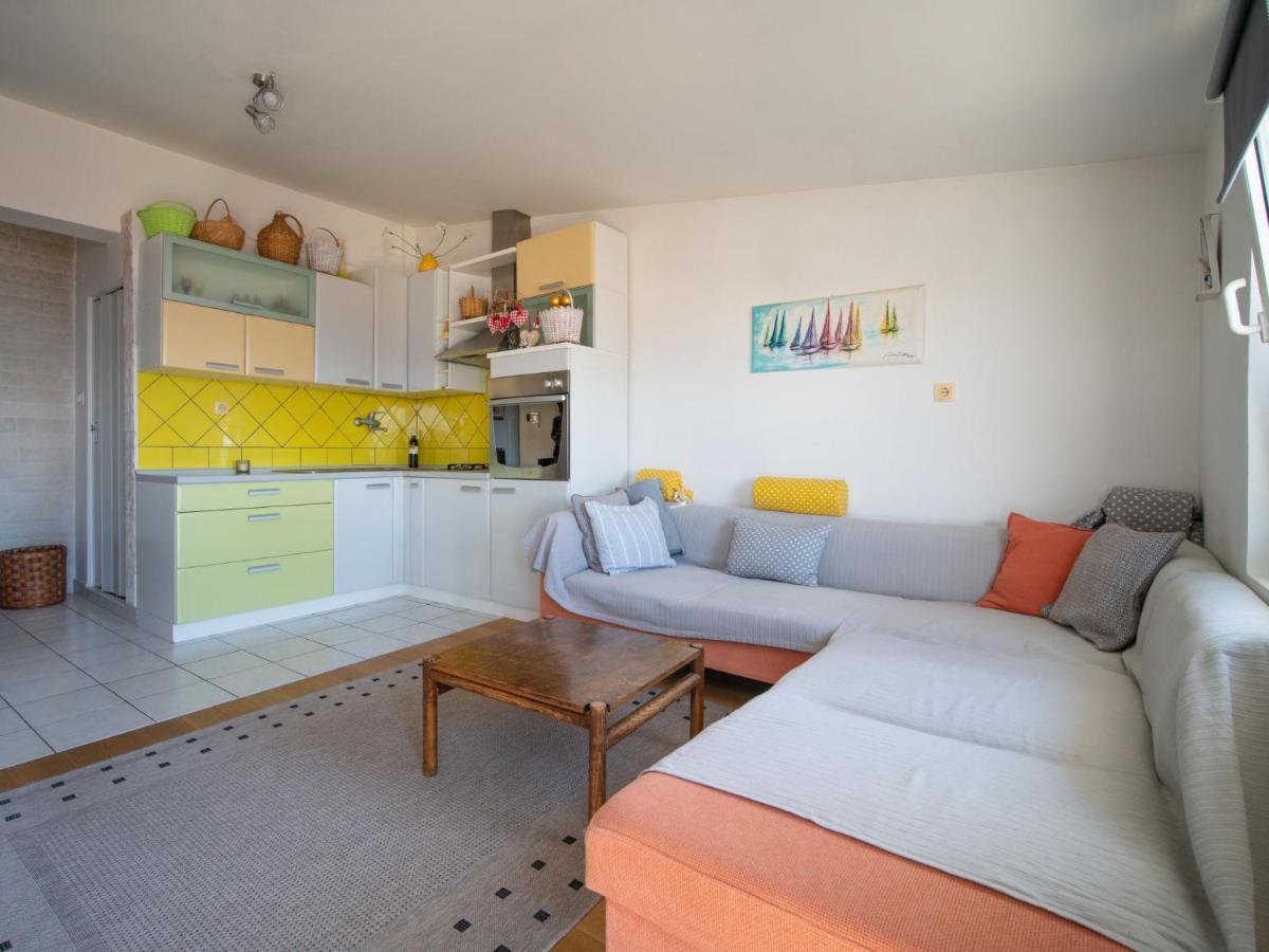 Apartment Bruno By Interhome Selce Esterno foto